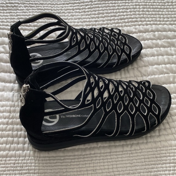 Browns black and silver sandals-9M - Picture 1 of 10
